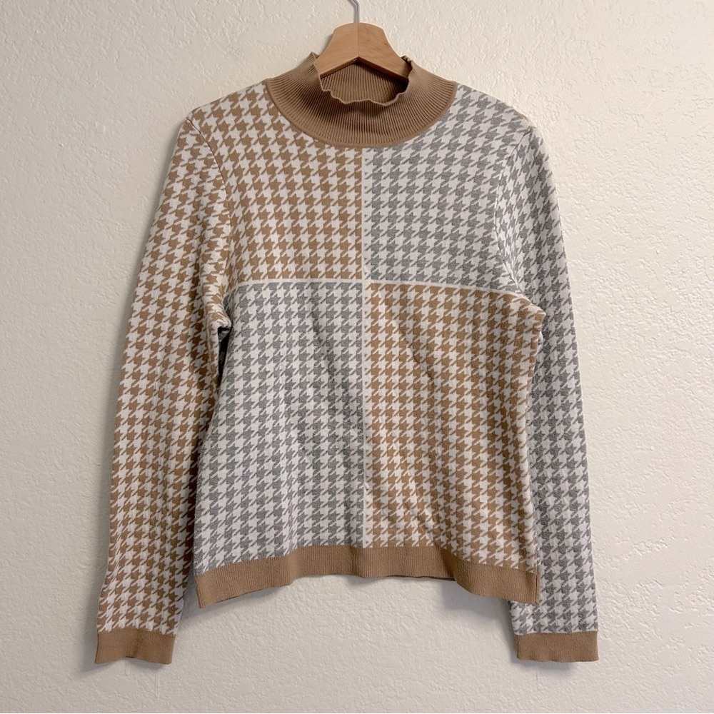 Calvin‎ Klein Gray Tan Colorblock Houndstooth Pattern Sweater, Size M